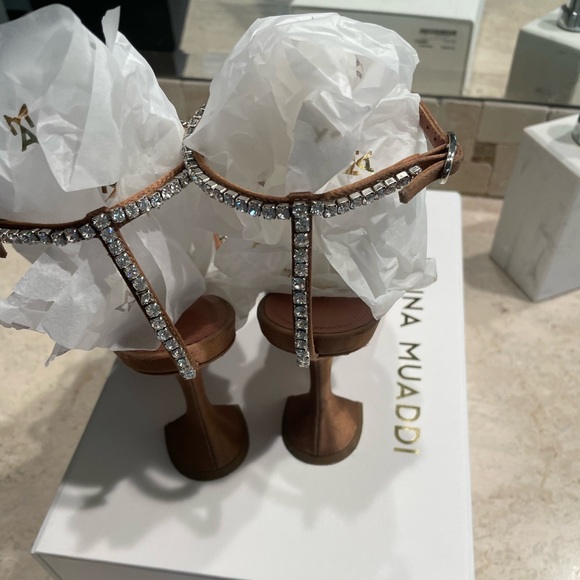 Amina Muaddi Gilda heels, pre-owned, beautiful style - Picture 6 of 10